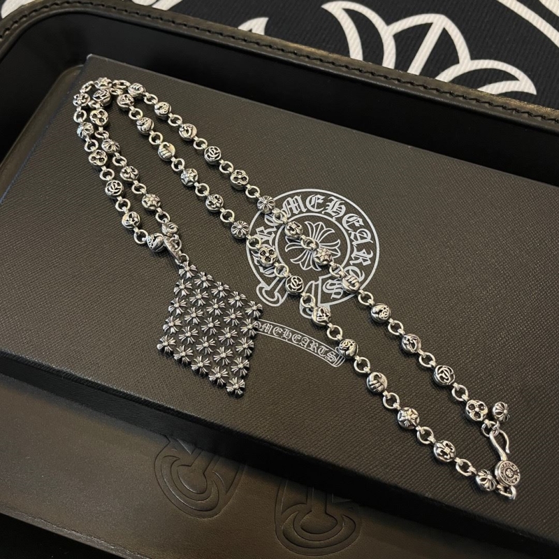 Ch**me He**ts necklaces